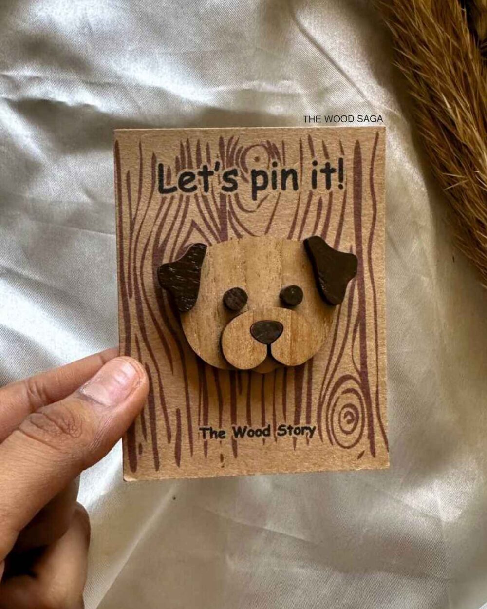 WOODEN BULLDOG BROOCH PIN